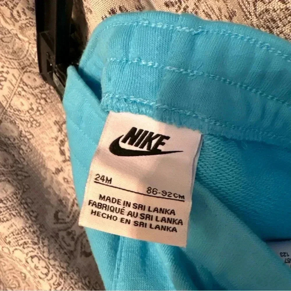 Nike Boys Blue Jogger Shorts NWOT - Picture 4 of 5
